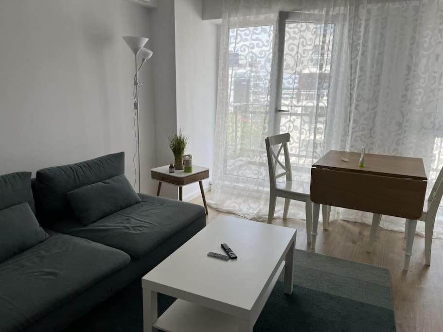 Corporate Apartment *