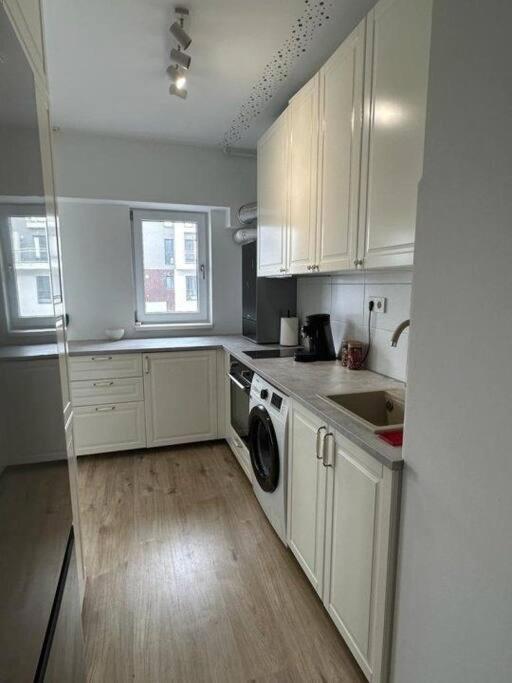 Corporate Apartment *